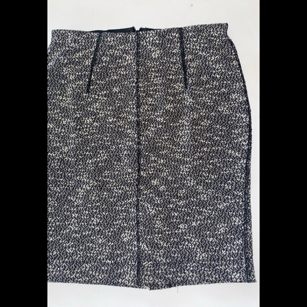 ANN TAYLOR WOMENS SKIRT SIZE 4P